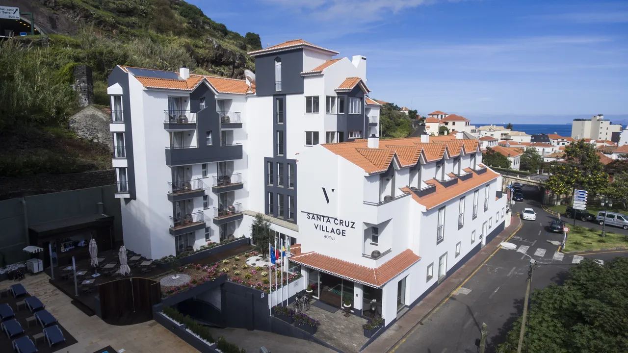 Santa Cruz Village Hotel in Santa Cruz, Portugal